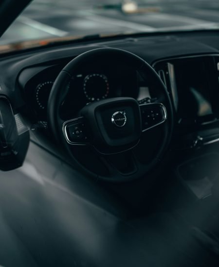 volva black dashboard