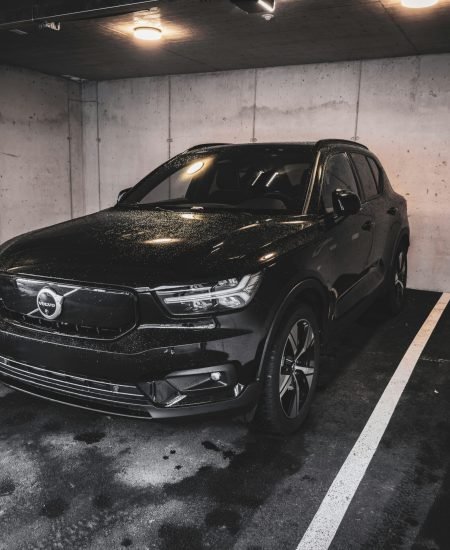 volva in garage