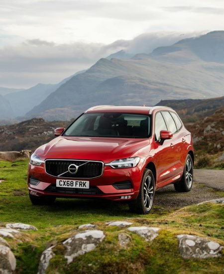 volva red car